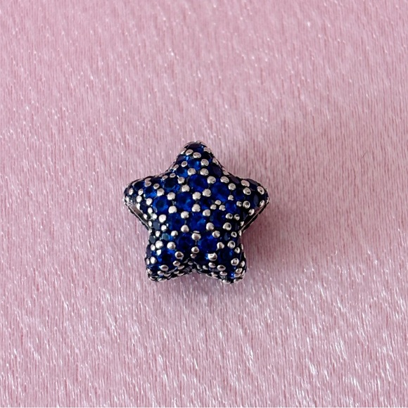 Blue Rhinestones Star Sterling Silver Charm for Bracelets - Picture 4 of 7